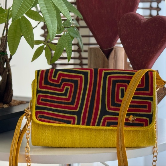 Octopus by Di clutch and crossbody bag - Picture 6 of 13